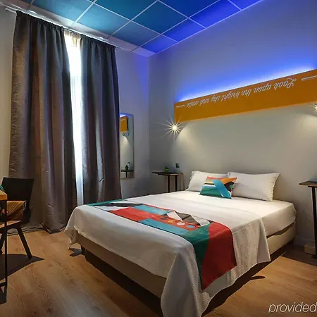 Colors Ladadika 아파트 *
