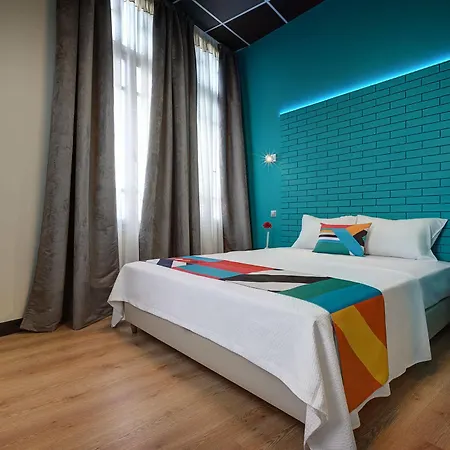 Colors Ladadika 아파트