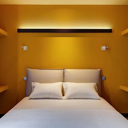 Colors Ladadika 테살로니키