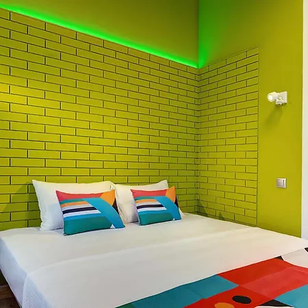 Colors Ladadika 테살로니키